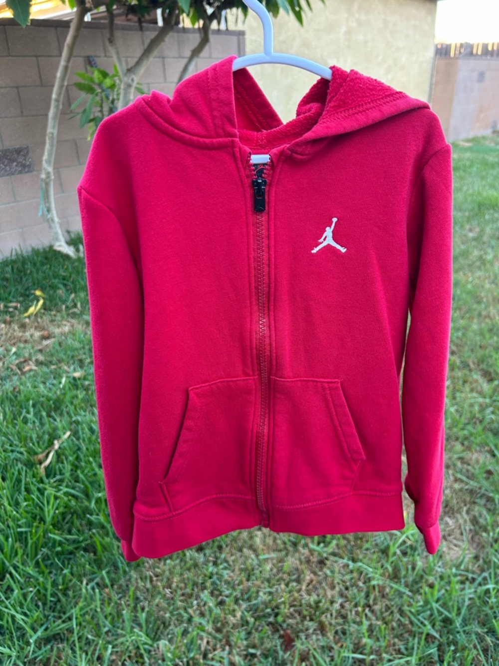 Jordan Kids Red Full‑Zip Hoodie with Jumpman